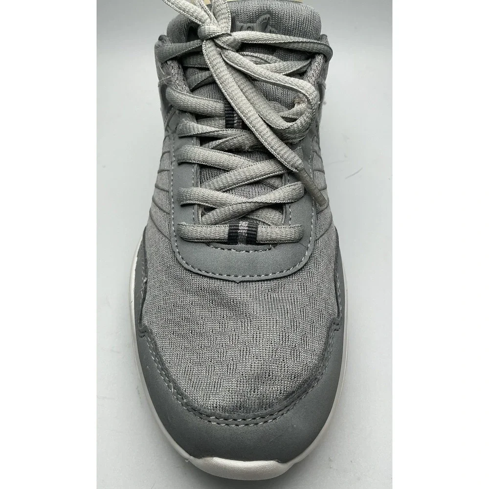 Cheeks Fit Body Women's Grey Energy Pad Sneakers Size 7.5